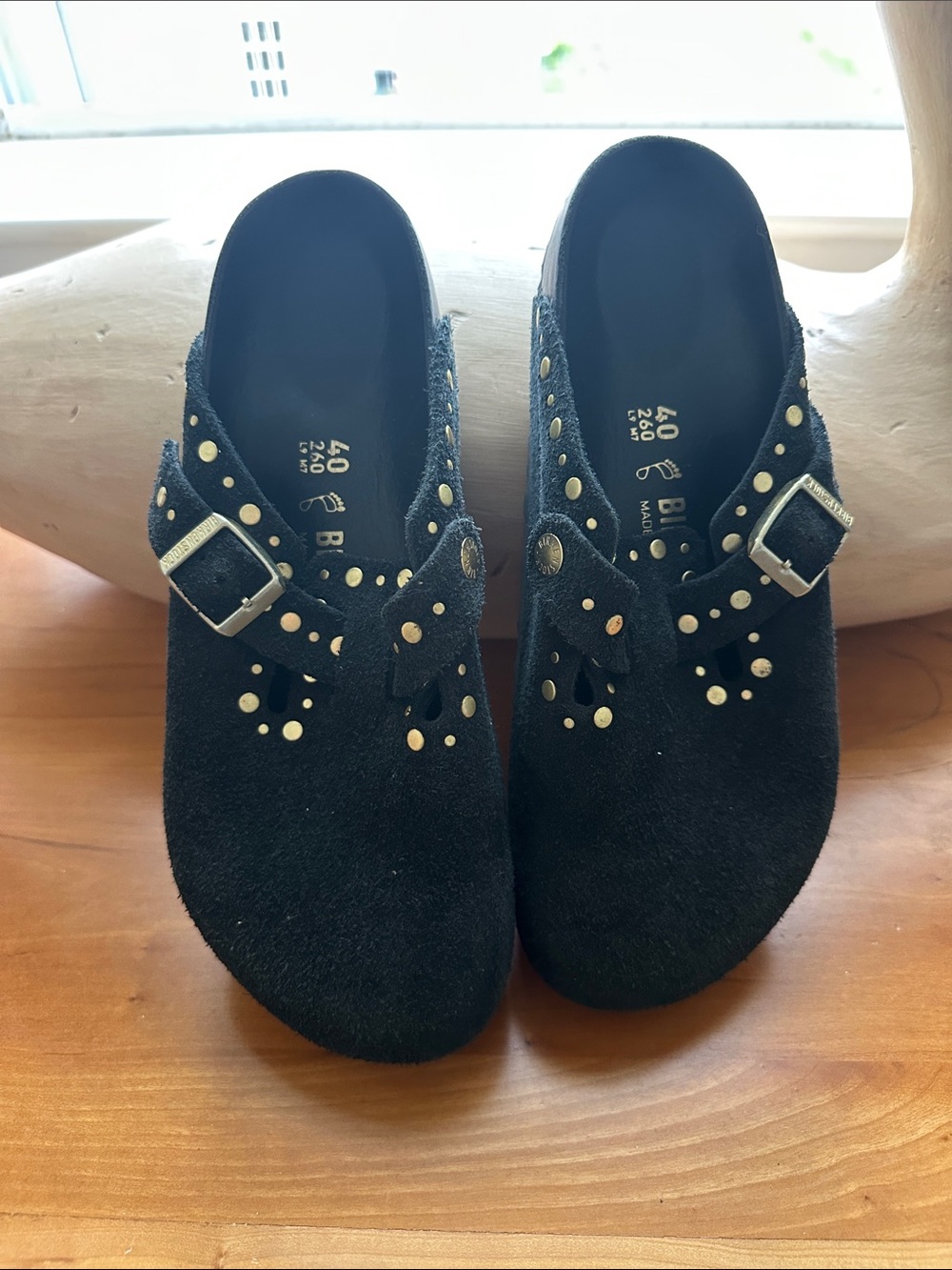 Birkenstock Black Studded Rivet Suede Boston Clogs sz 40 reg/wide width